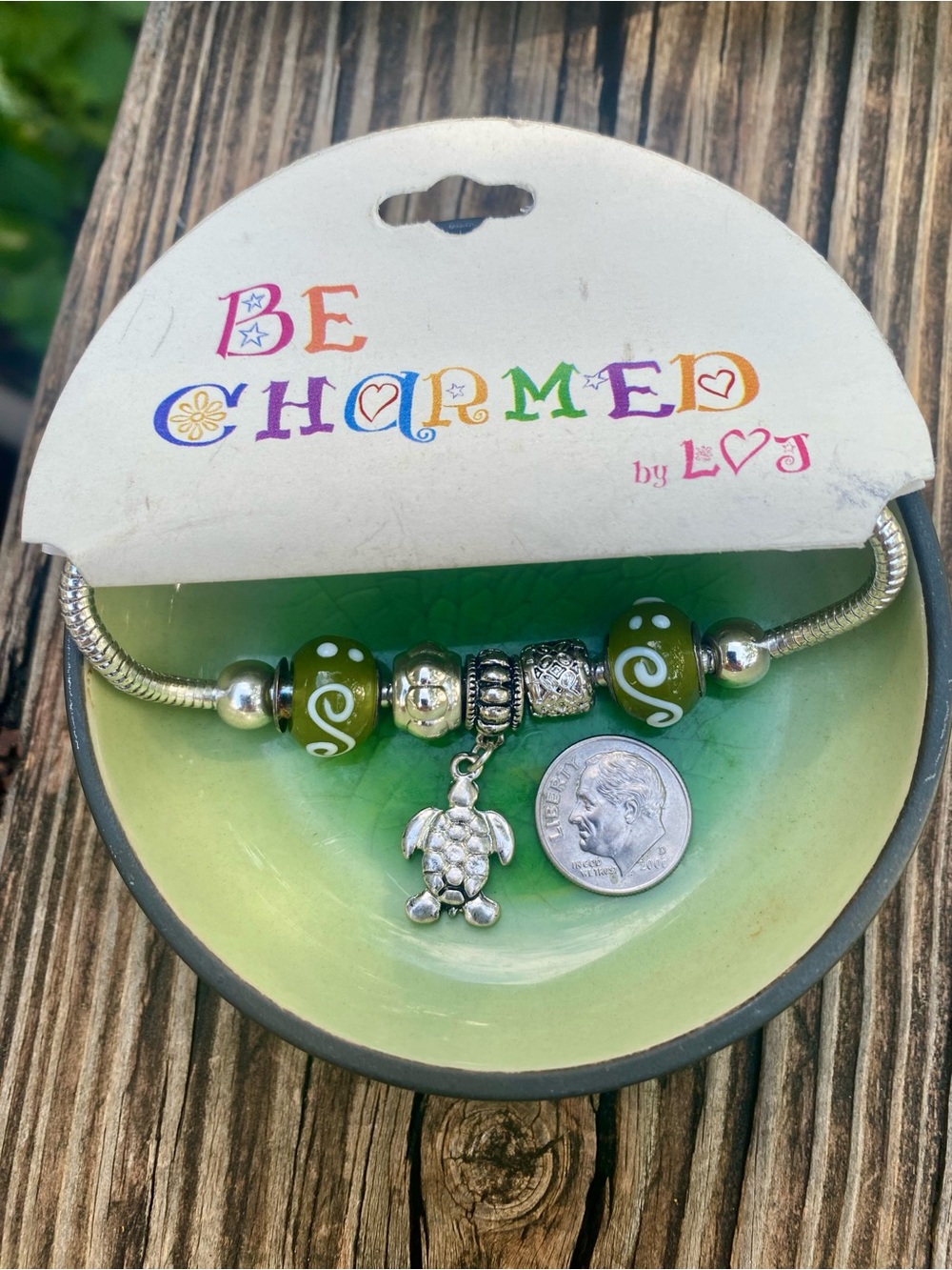 Be Charmed Olive Green Turtle Charm Bracelet - never worn